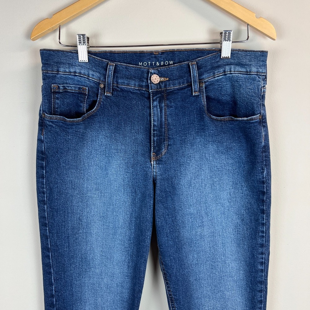 Mott & Bow Boyfriend Jeans Womens 30 Blue Dark Wash Denim Mid Rise Stretch 30x29 - Picture 13 of 14